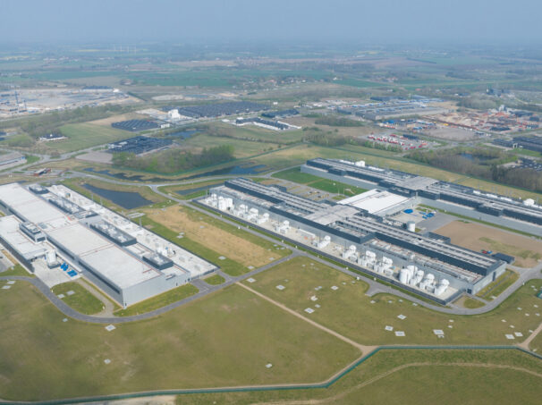 Data center aerial view showing grid reliability